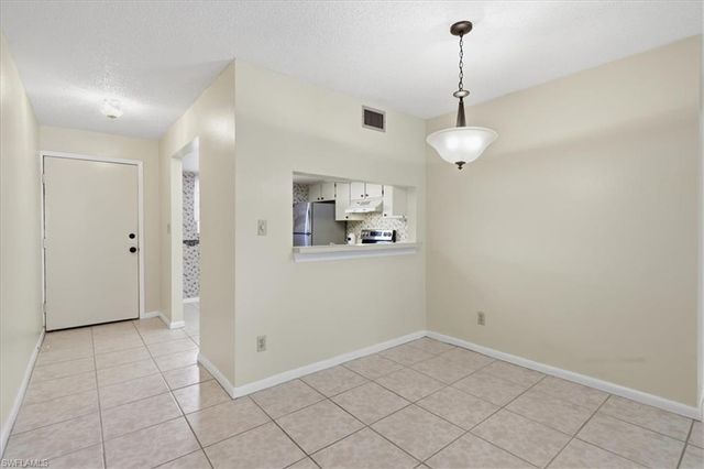 6108 Whiskey Creek DR 110, Fort Myers, FL 33919