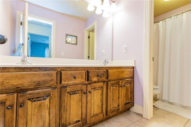 6515 Stone Lake Drive, Rogers, AR 72758
