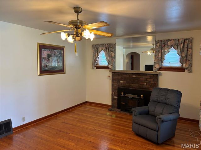 535 5th Street, Wood River, IL 62095