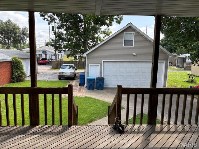 535 5th Street, Wood River, IL 62095