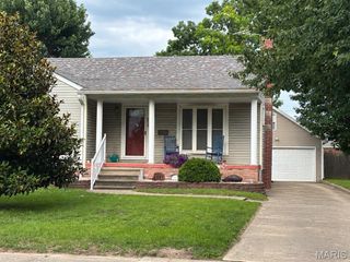 535 5th Street, Wood River, IL 62095