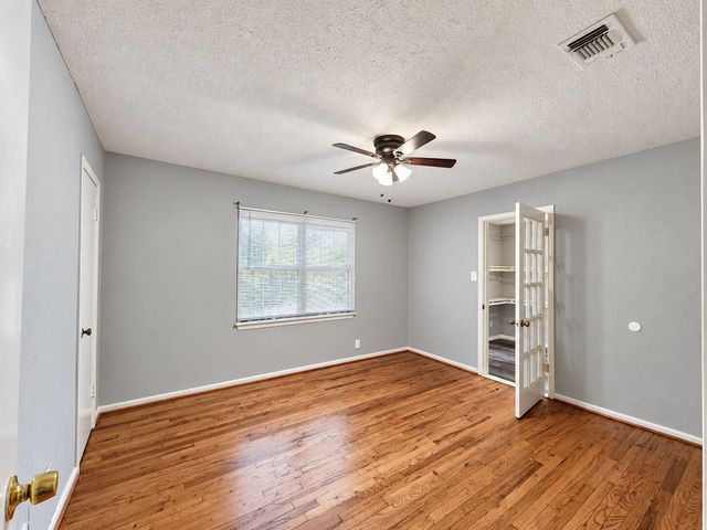 7937 Oak Knoll Lane, Houston, TX 77028