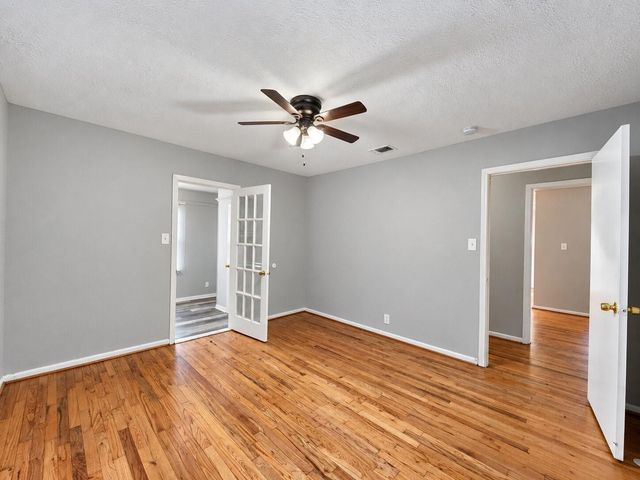 7937 Oak Knoll Lane, Houston, TX 77028