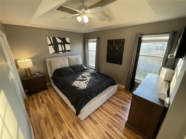 203 NW 112th Terrace, Kansas City, MO 64155