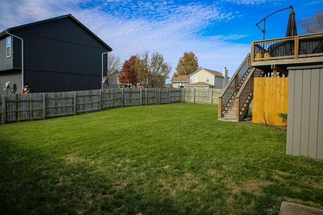 203 NW 112th Terrace, Kansas City, MO 64155