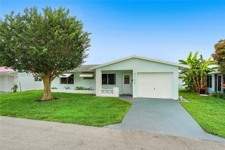 4705 NW 43rd Ave, Tamarac, FL 33319