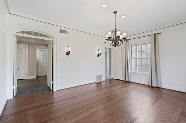8530 Jourdan Way, Dallas, TX 75225
