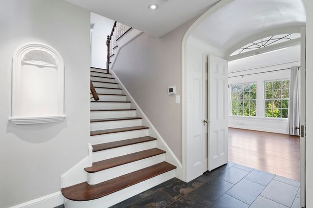 8530 Jourdan Way, Dallas, TX 75225