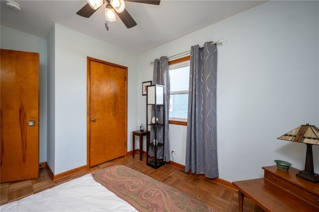 2265 11th Ave, Marion, IA 52302