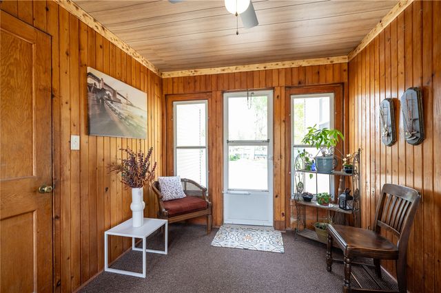 2265 11th Ave, Marion, IA 52302