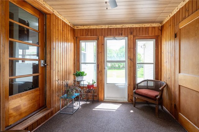 2265 11th Ave, Marion, IA 52302