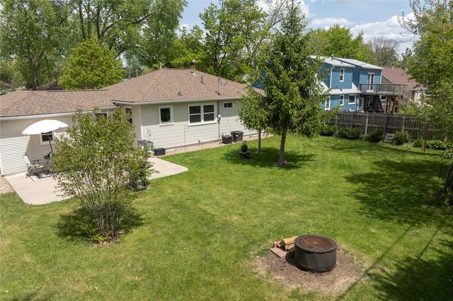 2265 11th Ave, Marion, IA 52302