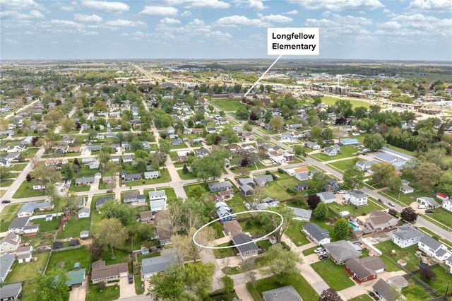 2265 11th Ave, Marion, IA 52302