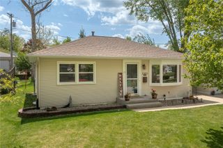 2265 11th Ave, Marion, IA 52302