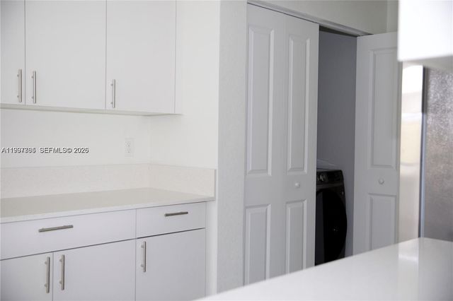 5001 Peacock Way 5838, Dania Beach, FL 33312