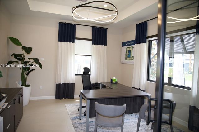 5001 Peacock Way 5838, Dania Beach, FL 33312