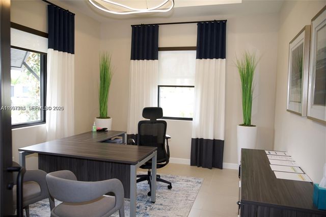 5001 Peacock Way 5838, Dania Beach, FL 33312