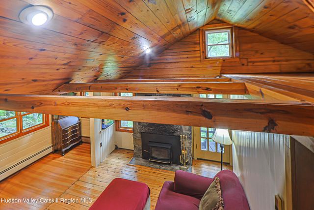 345 Dug Road, Accord, NY 12404