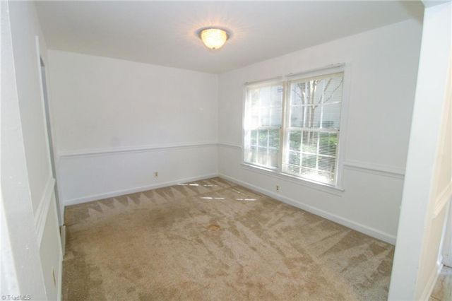 2831 Tully Square, Winston-salem, NC 27106