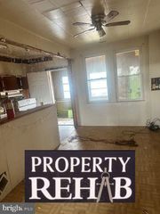 2828 WATERVIEW AVE, Baltimore, MD 21230