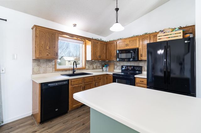 1125 5th Street N, Sartell, MN 56377