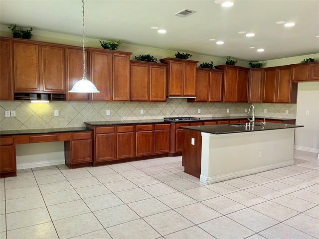 6165 Larkspur Lane, Frisco, TX 75036