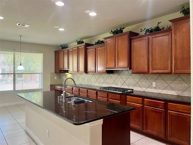 6165 Larkspur Lane, Frisco, TX 75036