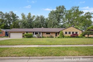 3729 Omaha Drive, Grandville, MI 49418
