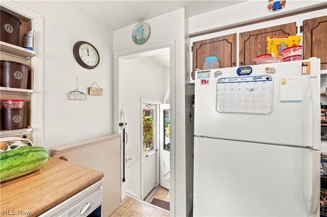 265 E 317th Street, Willowick, OH 44095