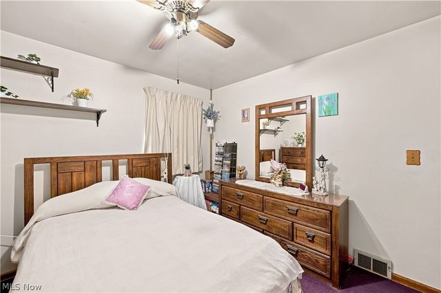 265 E 317th Street, Willowick, OH 44095