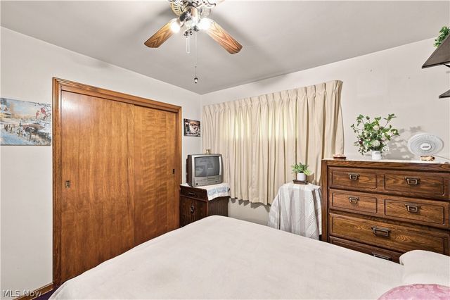265 E 317th Street, Willowick, OH 44095
