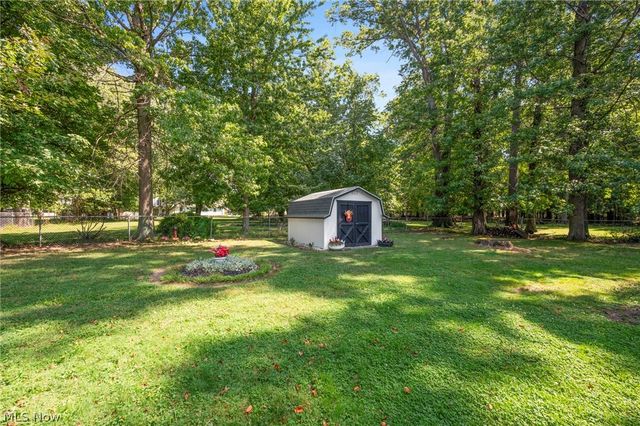 265 E 317th Street, Willowick, OH 44095