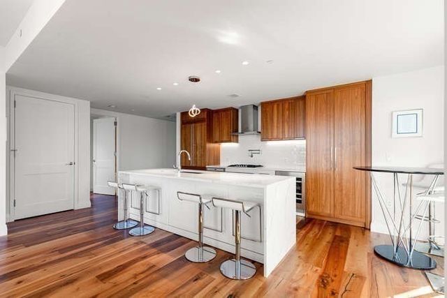 300 Pier 4 Blvd 5C, Boston, MA 02210