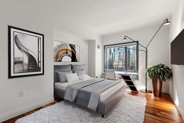 300 Pier 4 Blvd 5C, Boston, MA 02210