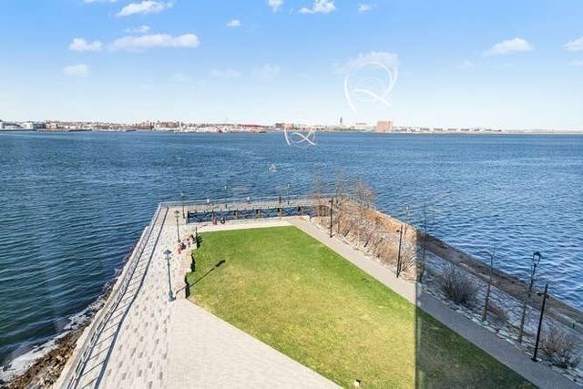 300 Pier 4 Blvd 5C, Boston, MA 02210