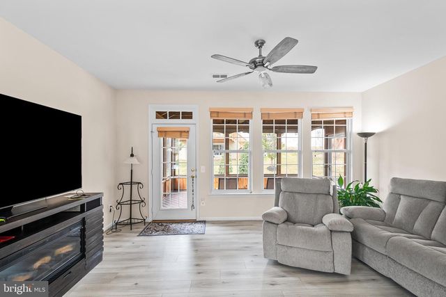 3618 SECRET GROVE CT, Dumfries, VA 22025