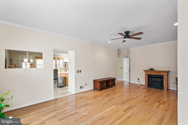 3618 SECRET GROVE CT, Dumfries, VA 22025