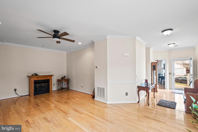 3618 SECRET GROVE CT, Dumfries, VA 22025