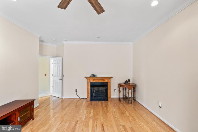 3618 SECRET GROVE CT, Dumfries, VA 22025