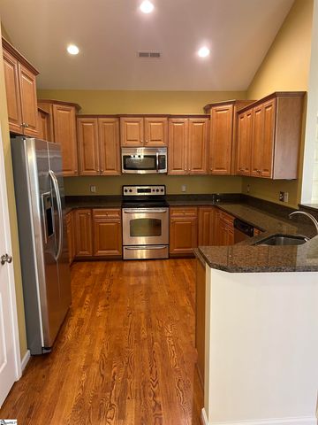 26 Pine Island Drive, Simpsonville, SC 29681