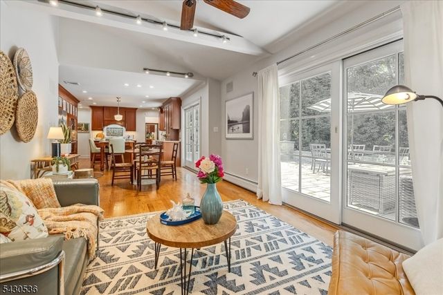 50 Elizabeth St, Bernards Twp., NJ 07920
