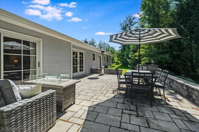 50 Elizabeth St, Bernards Twp., NJ 07920