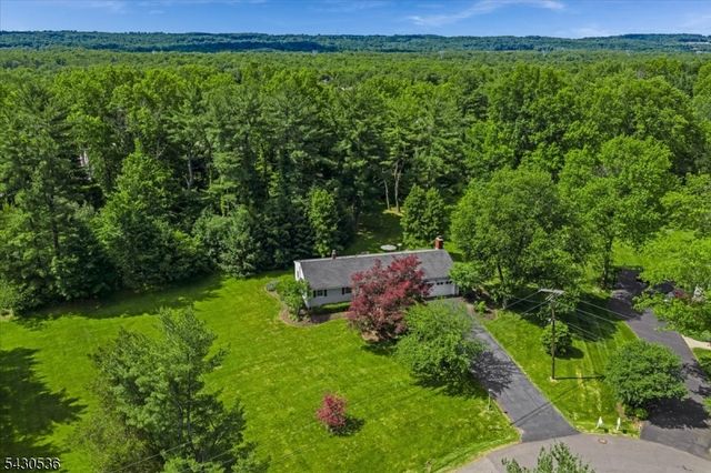 50 Elizabeth St, Bernards Twp., NJ 07920
