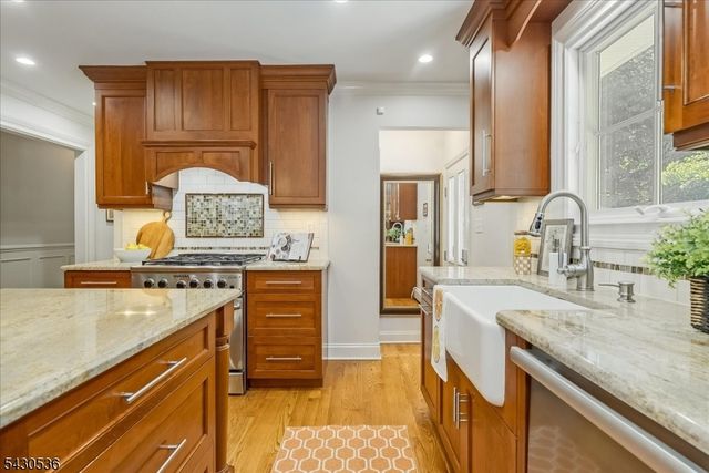 50 Elizabeth St, Bernards Twp., NJ 07920