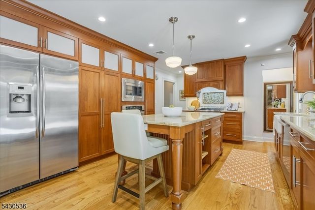 50 Elizabeth St, Bernards Twp., NJ 07920
