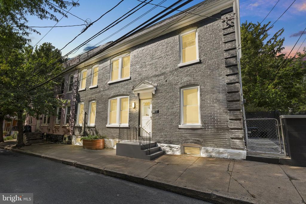 514 PERSHING AVE, Lancaster, PA 17602