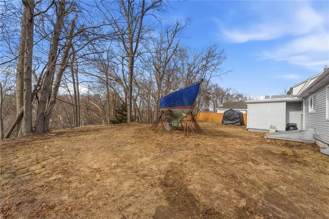 41 Summit Avenue, North Smithfield, RI 02896