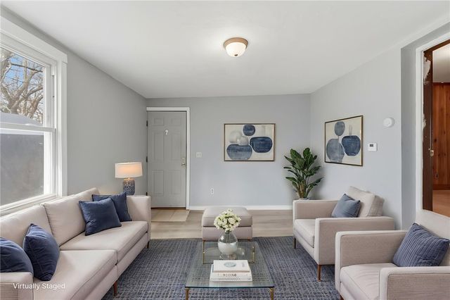 41 Summit Avenue, North Smithfield, RI 02896