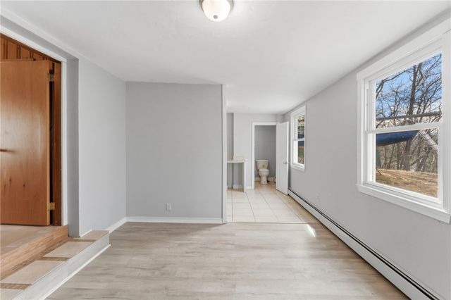 41 Summit Avenue, North Smithfield, RI 02896