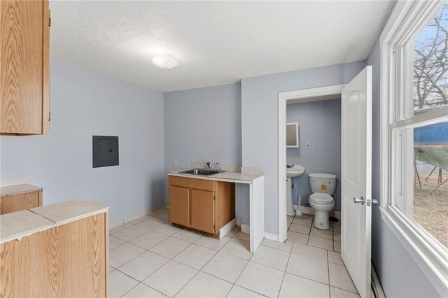 41 Summit Avenue, North Smithfield, RI 02896